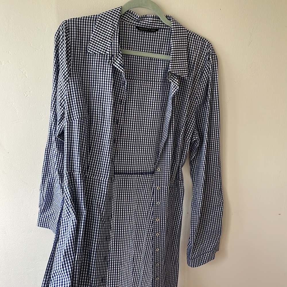 Gingham shirt dress. 100% cotton size L